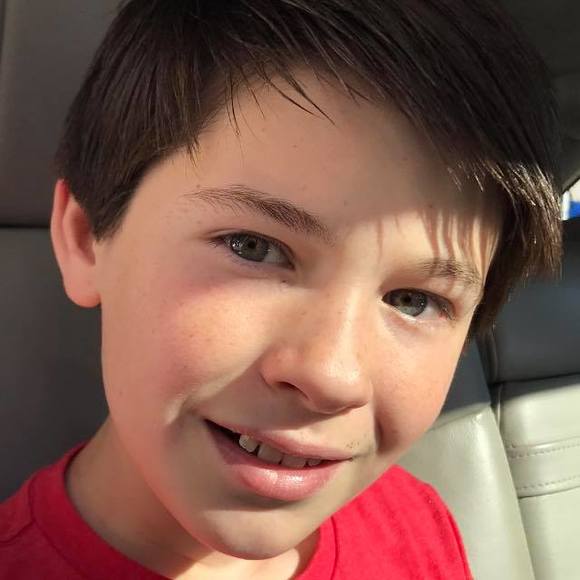 Meet your Posher, Heather - Picture 1 of 1